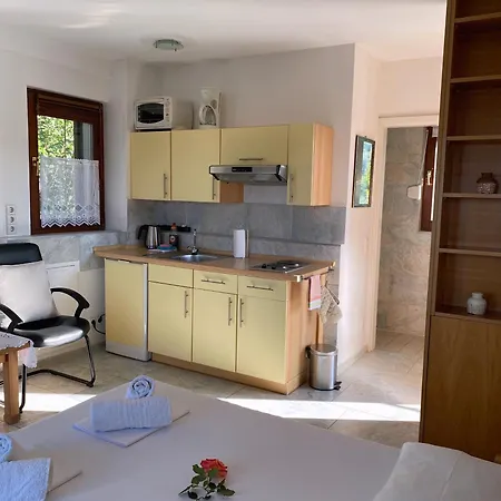 Villa Athina Potistika Apartment Potistika