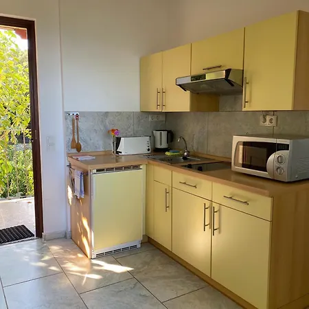 Apartment Villa Athina Potistika