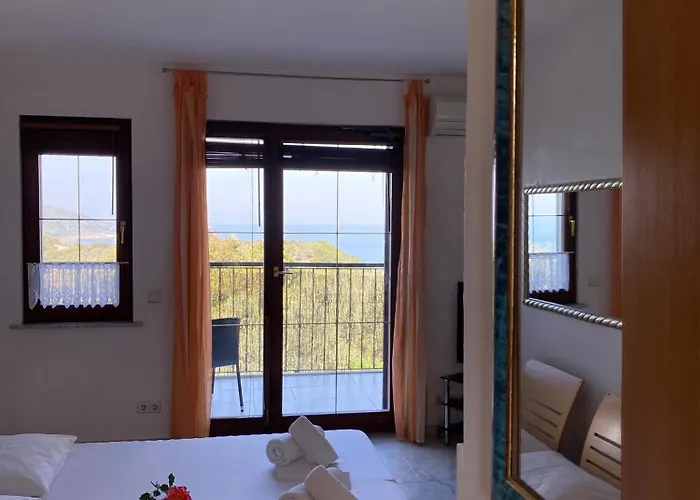 Appartement Athina Potistika